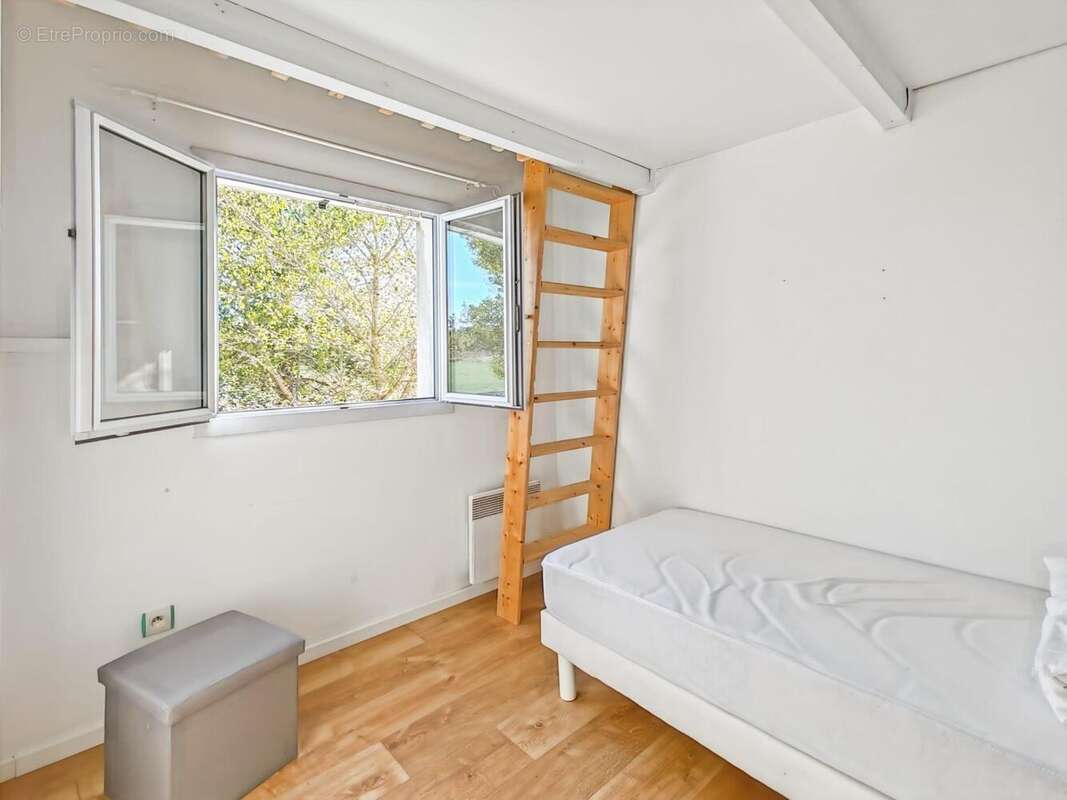 Photo 6 - Appartement à TOURRETTES