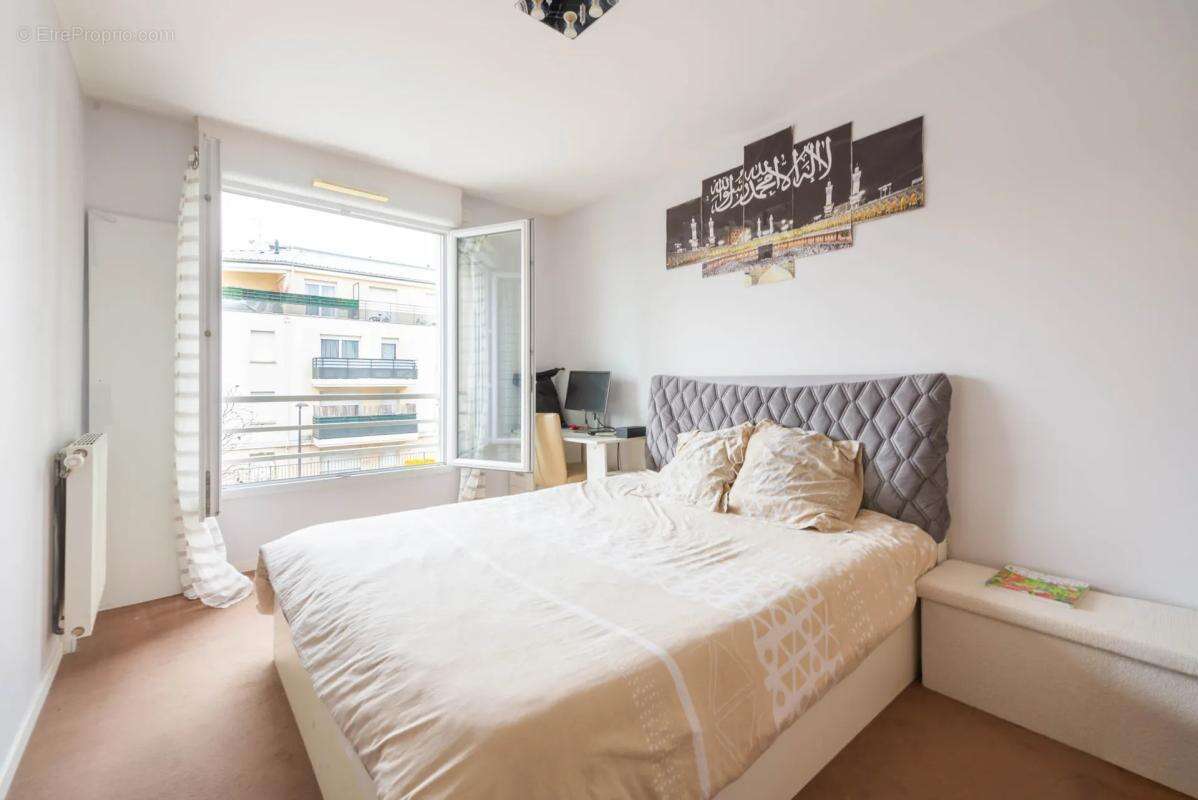 Appartement à CORBEIL-ESSONNES