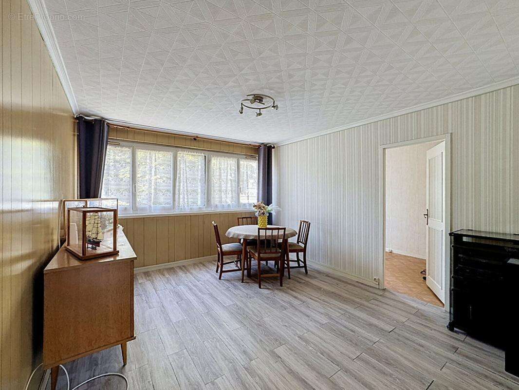 Appartement à MASSY