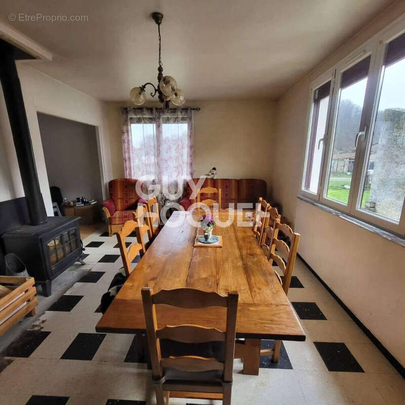 Maison à SERY-MAGNEVAL
