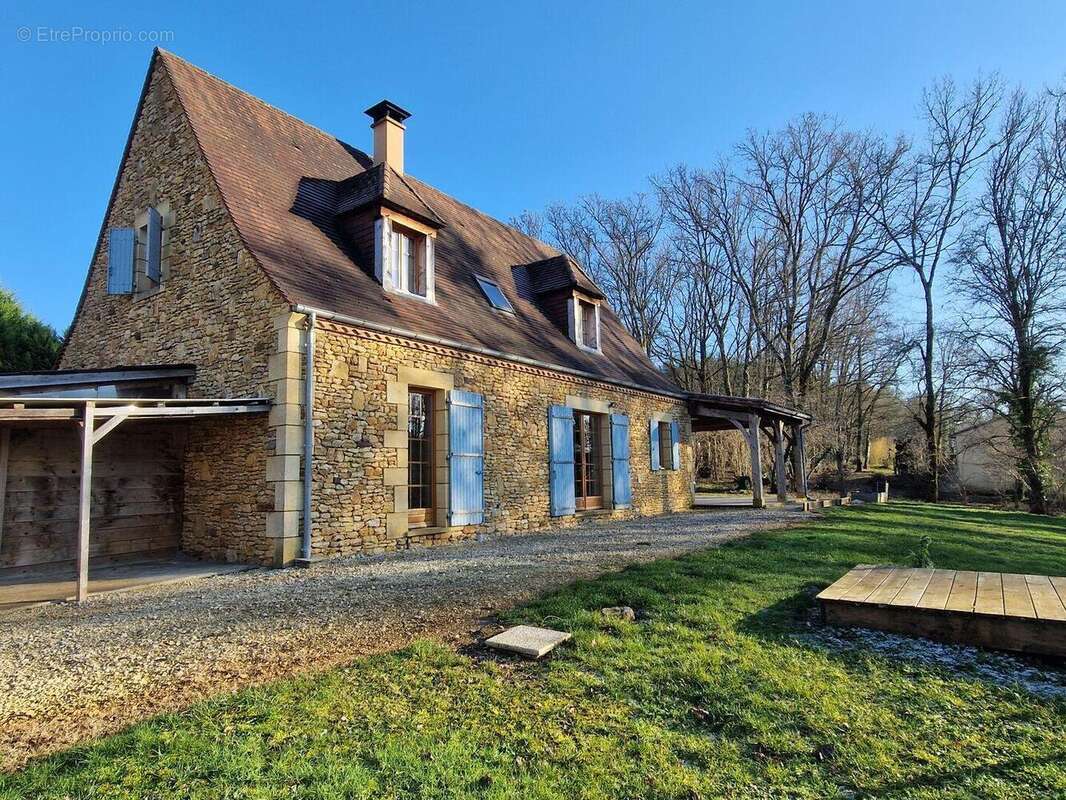 20250114154642 - Maison à PAUNAT