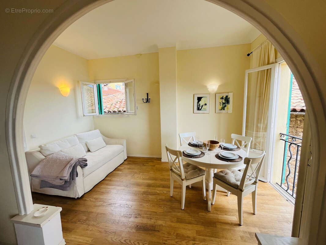 Appartement à VILLEFRANCHE-SUR-MER