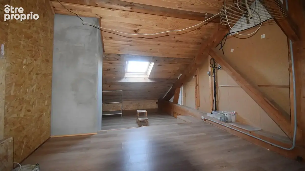 À VENDRE - VICHY - Maison 133 m² avec 4 chambres et un garage - photo 8