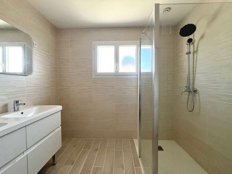 Maison à LE PIAN-MEDOC