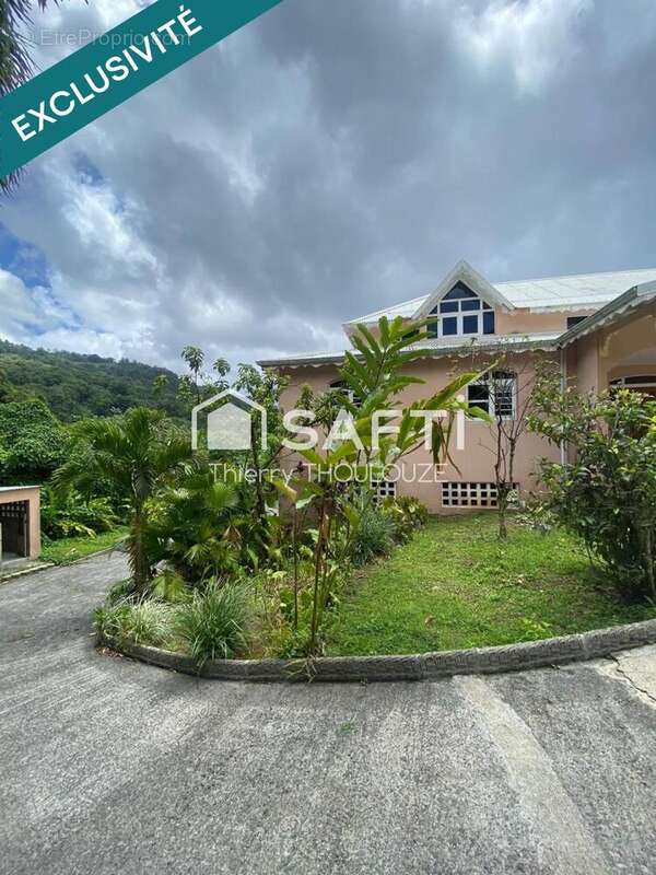 Photo 9 - Maison à GOURBEYRE