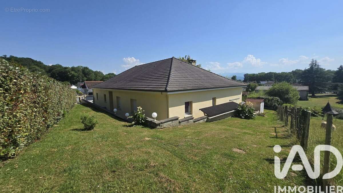 Maison 149 m² à Ledeuix  - photo 4
