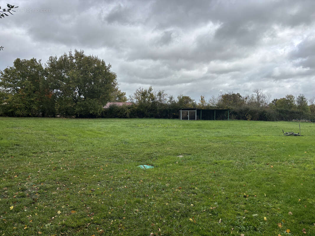 Maison à AUTRY-ISSARDS