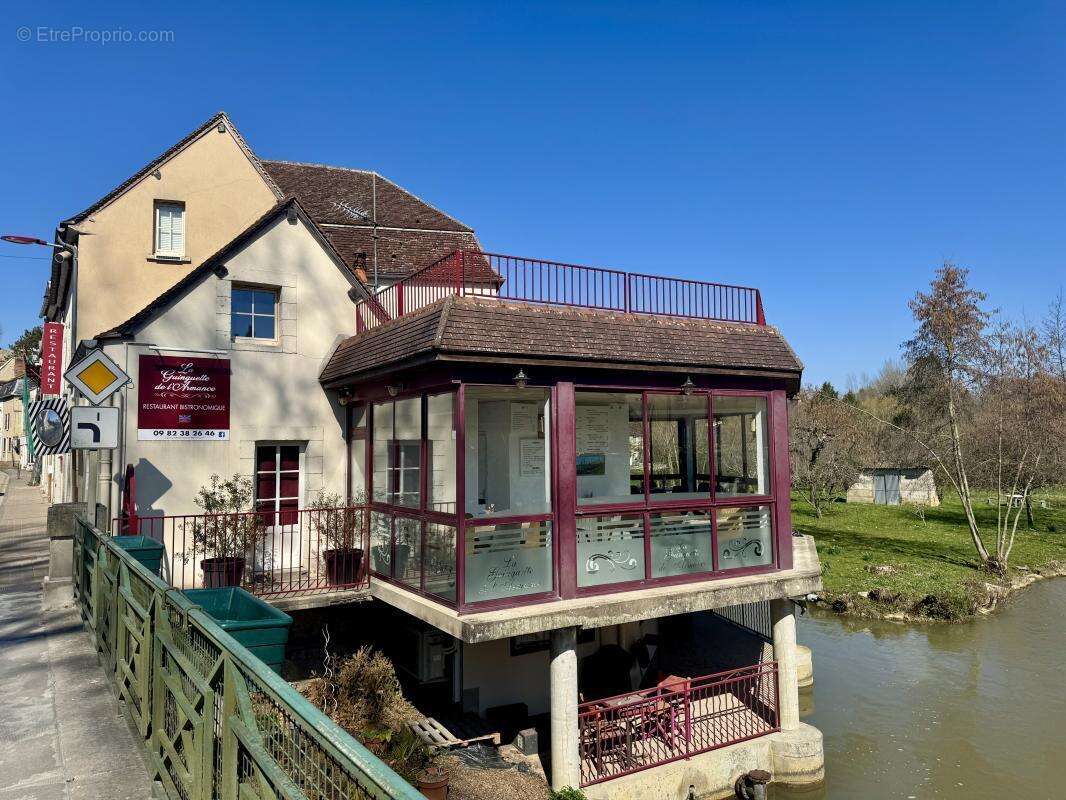 Commerce à SAINT-FLORENTIN