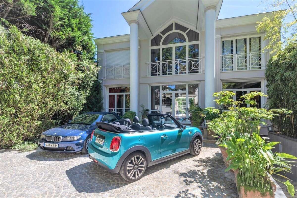 Maison à NOGENT-SUR-MARNE