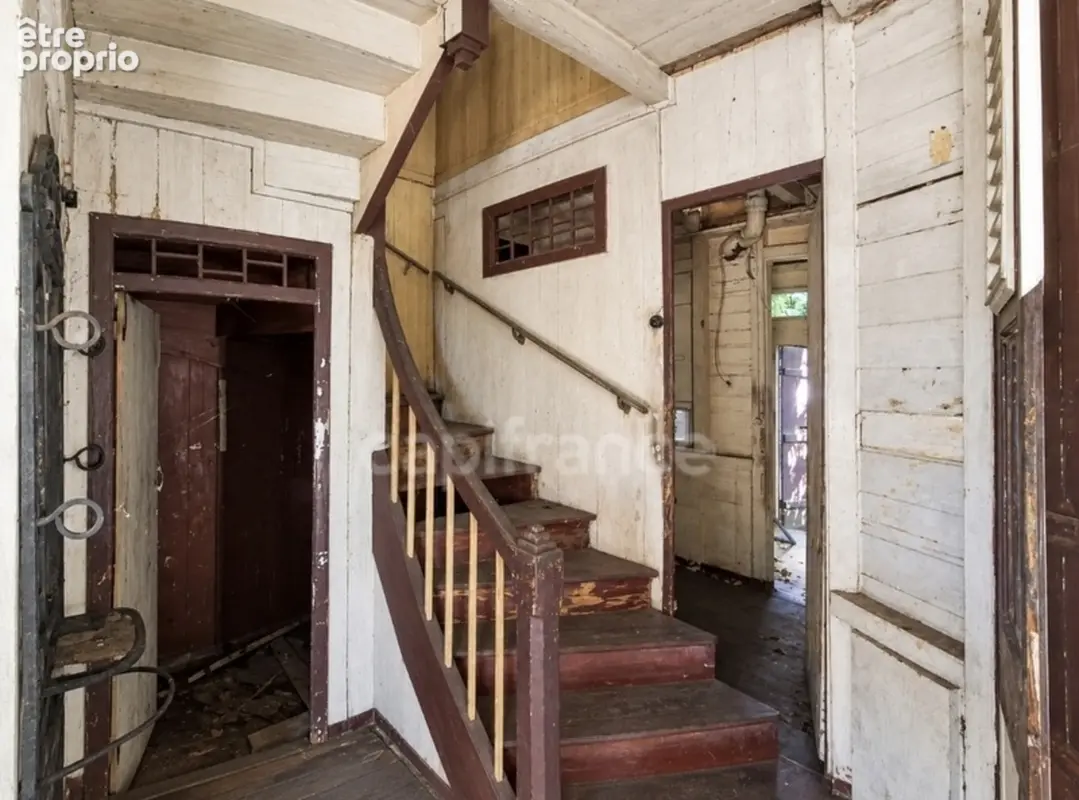 A vendre - Fort de France Clairière - Terrain avec bâti à réhabiliter ou à démolir - photo 9