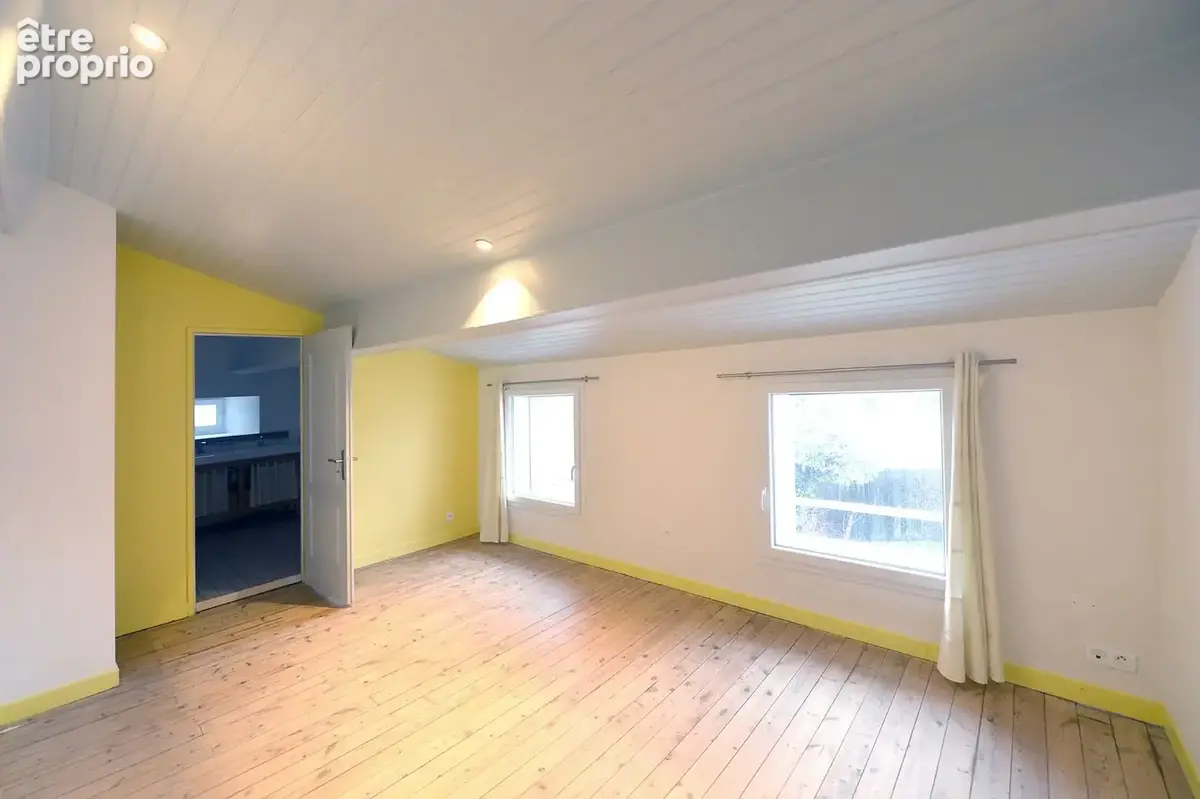 Maison 110 m² à Saint-Georges-De-Didonne  - photo 7