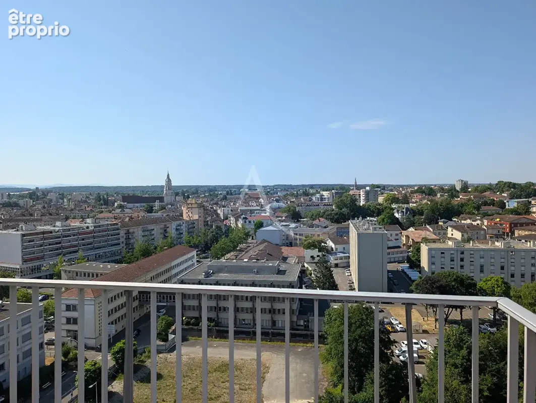 Appartement Bourg En Bresse 3 pièce(s) 62.76 m2 - photo 1