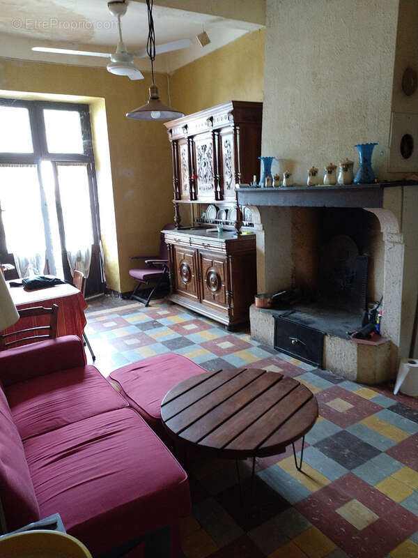Maison à SUMENE