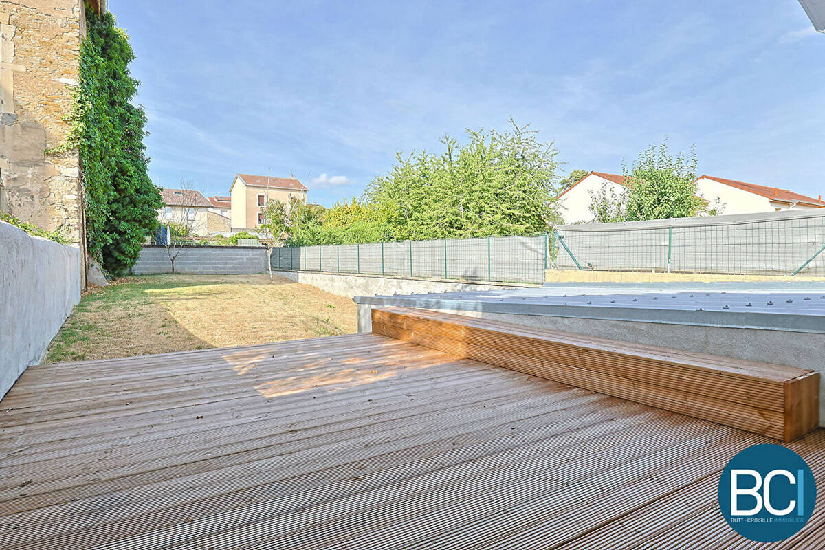 Appartement à SAINT-NICOLAS-DE-PORT