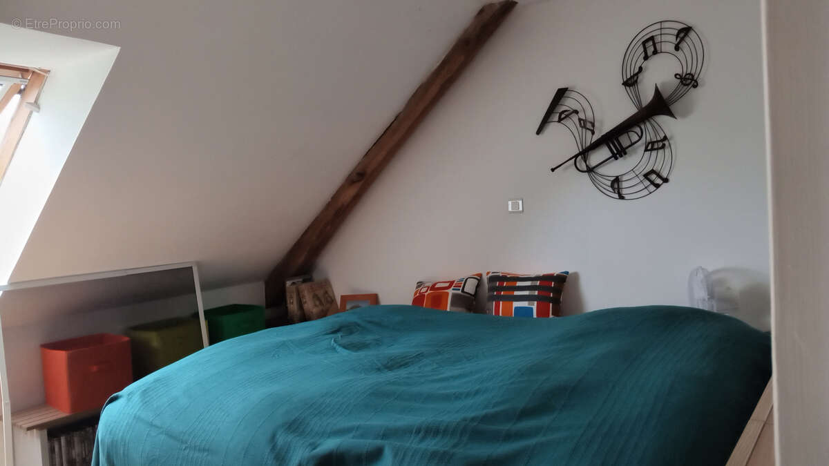 Maison 110 m² à Ladignac-Le-Long  - photo 7