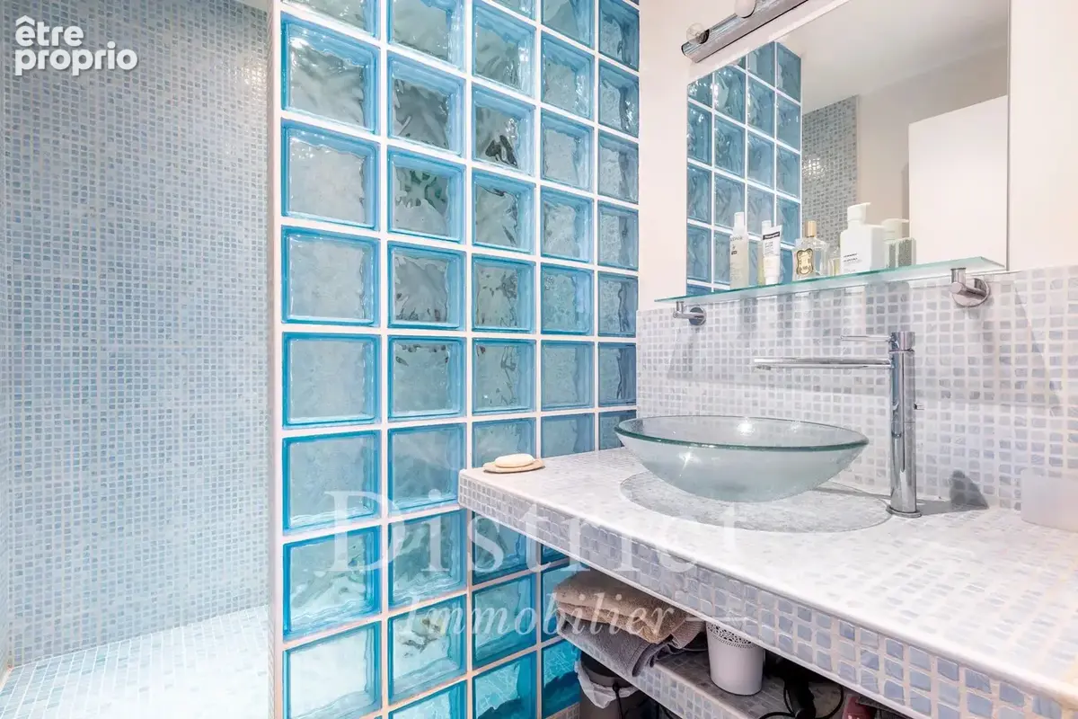 EXCLUSIVITÉ – Neuilly-sur-Seine – Appartement familial de 174 m² - photo 13
