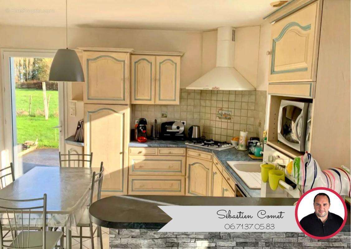 Maison à VIEILLEVIGNE