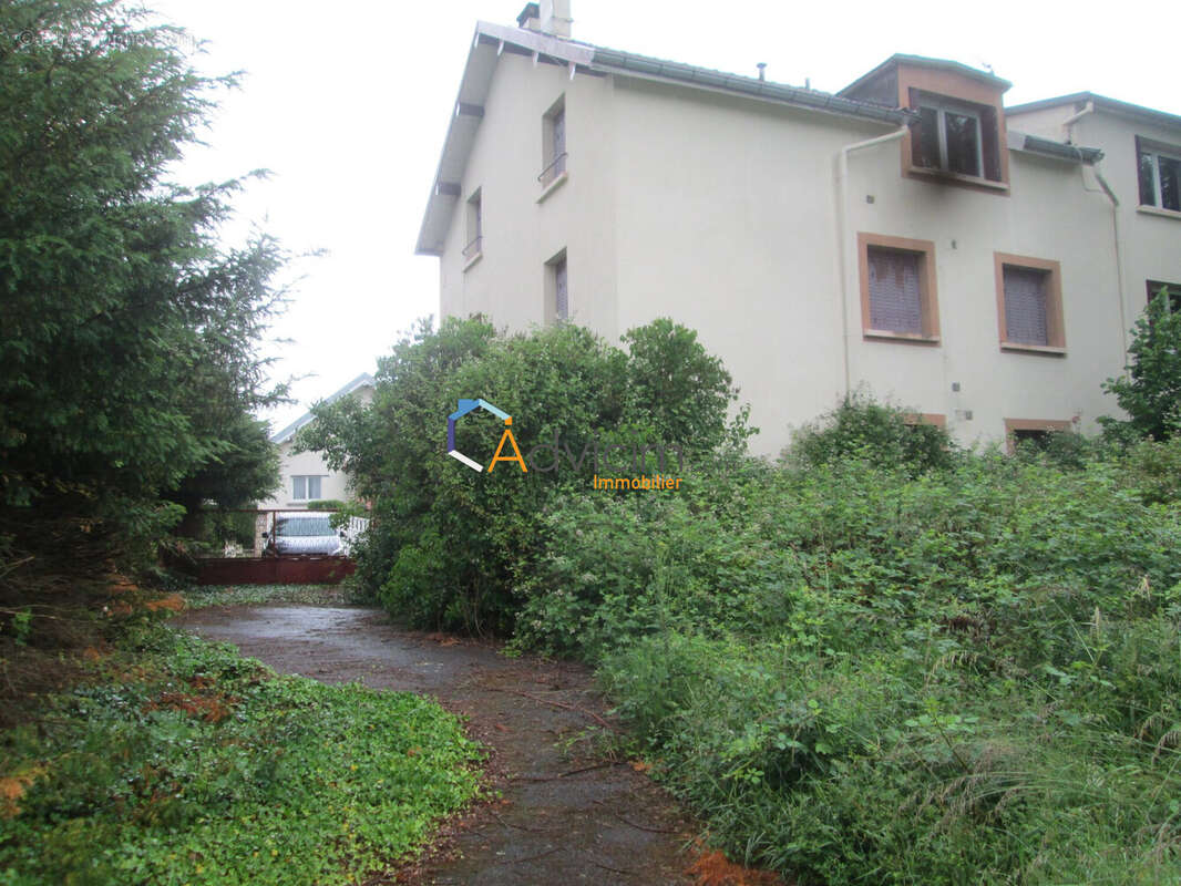 Appartement à LUXEUIL-LES-BAINS