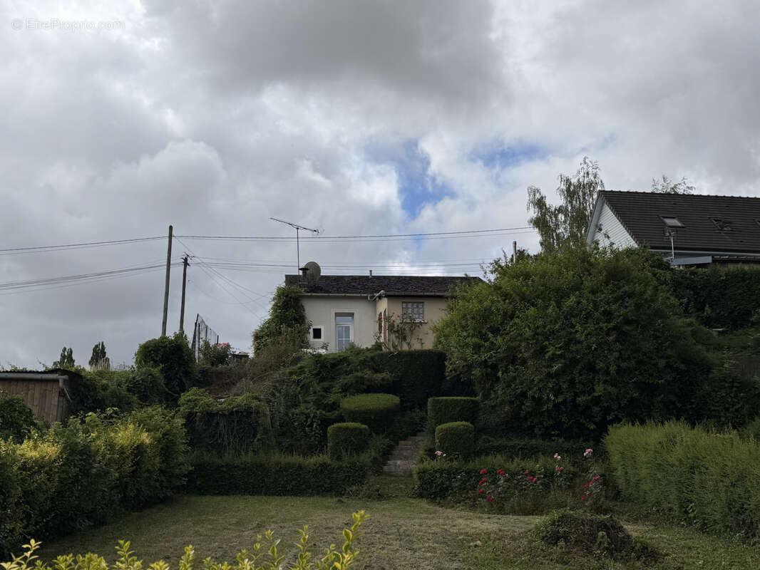 Maison située à Famechon - photo 2