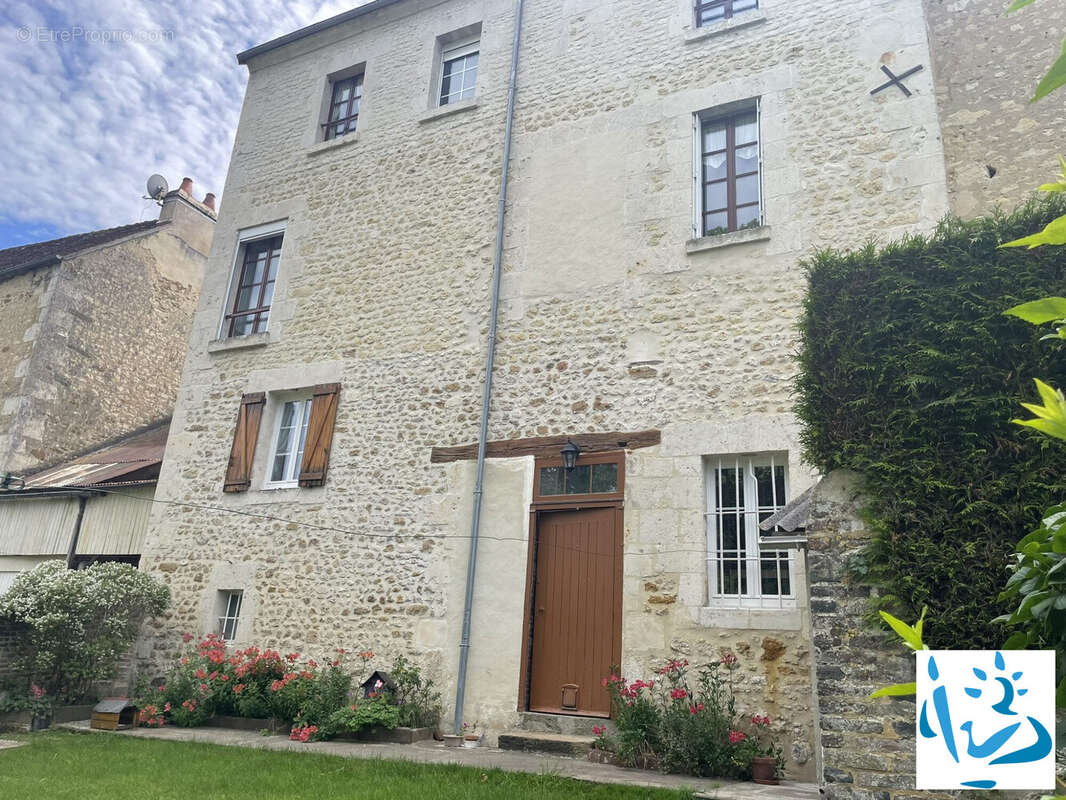 Maison à MORTAGNE-AU-PERCHE