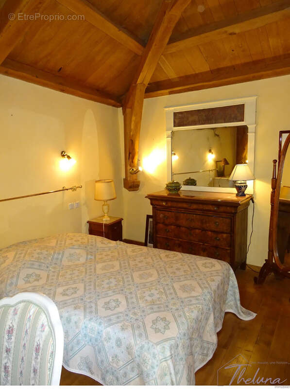 Maison à SAUMANE