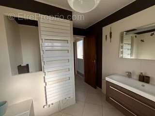 Maison à SAINT-REMY-LES-CHEVREUSE