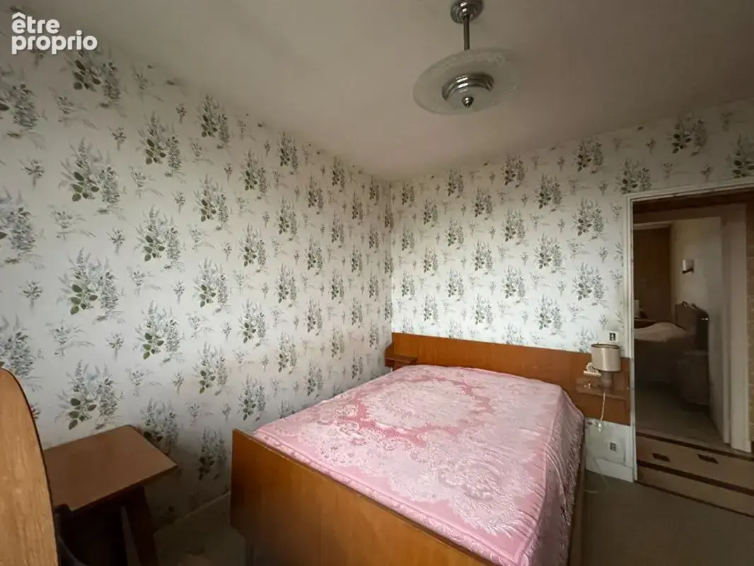 Maison de bourg  de 112 m² à Luçay le mâle - photo 12