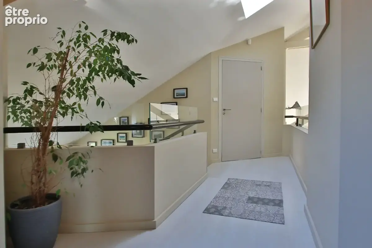 Claix Maison individuelle 6 P+C avec piscine et jacuzzi - photo 6