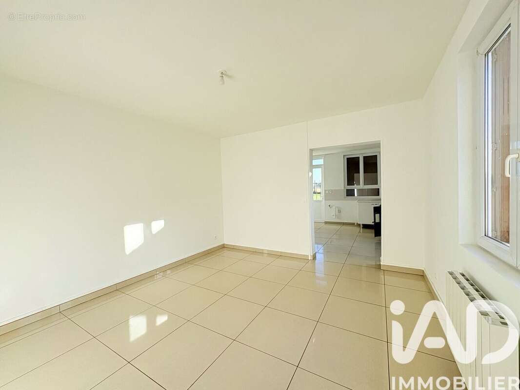 Maison 43 m² à Le Frestoy-Vaux  - photo 5