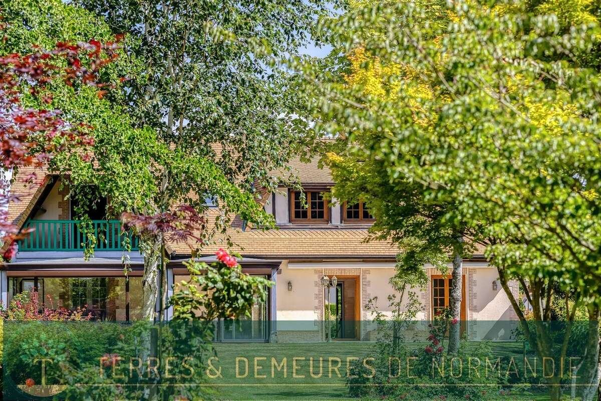Maison familiale de style normand  218 m², parc arboré, verger et pâture  Proche de Rouen. - photo 11