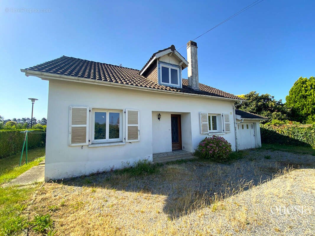 Maison à ORIN