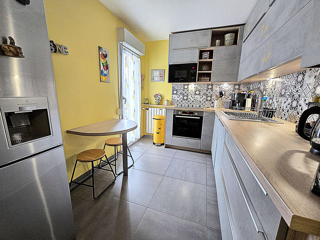 Appartement à MEYTHET