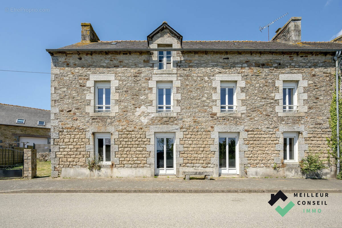Maison à PLESSALA