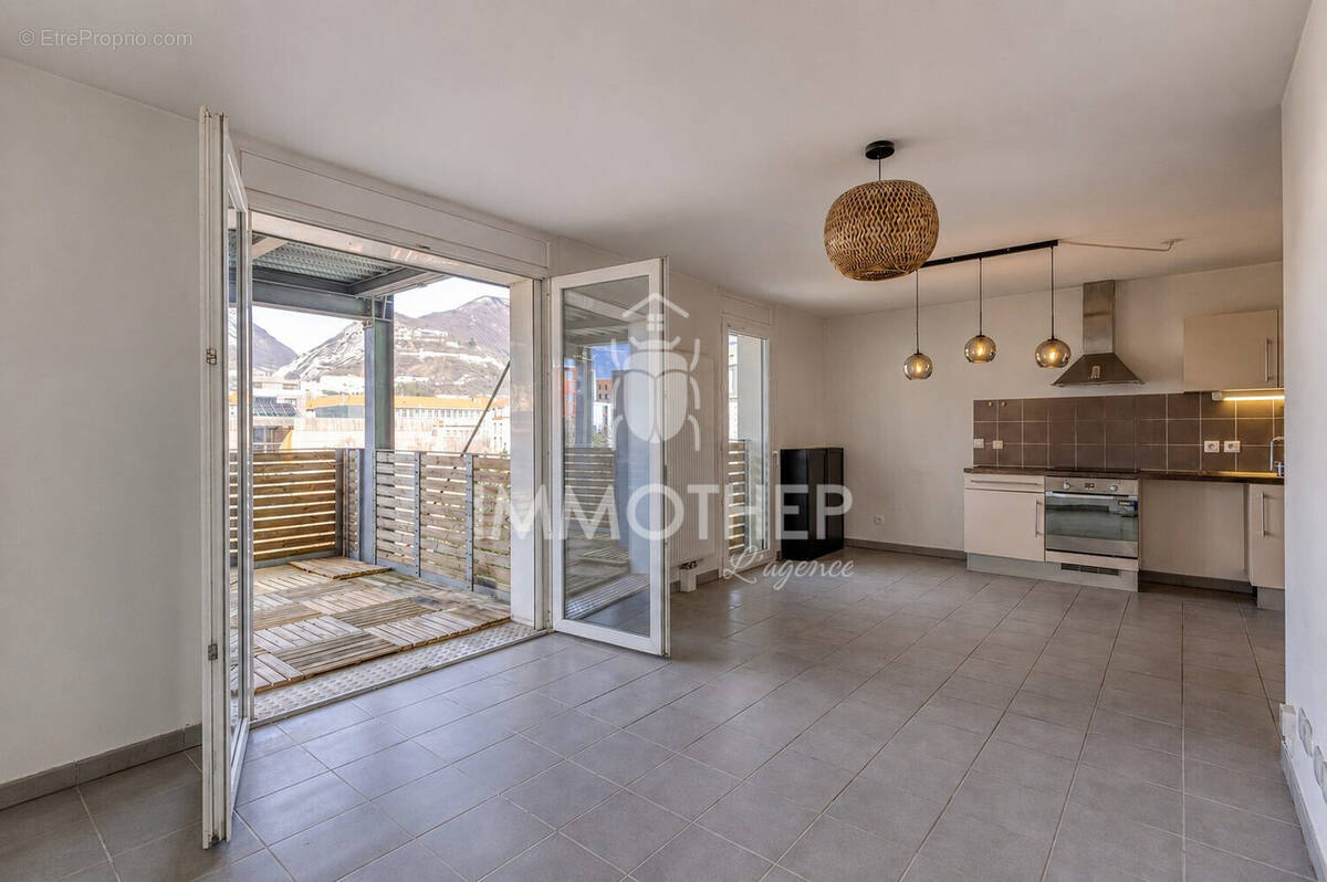 Appartement à GRENOBLE