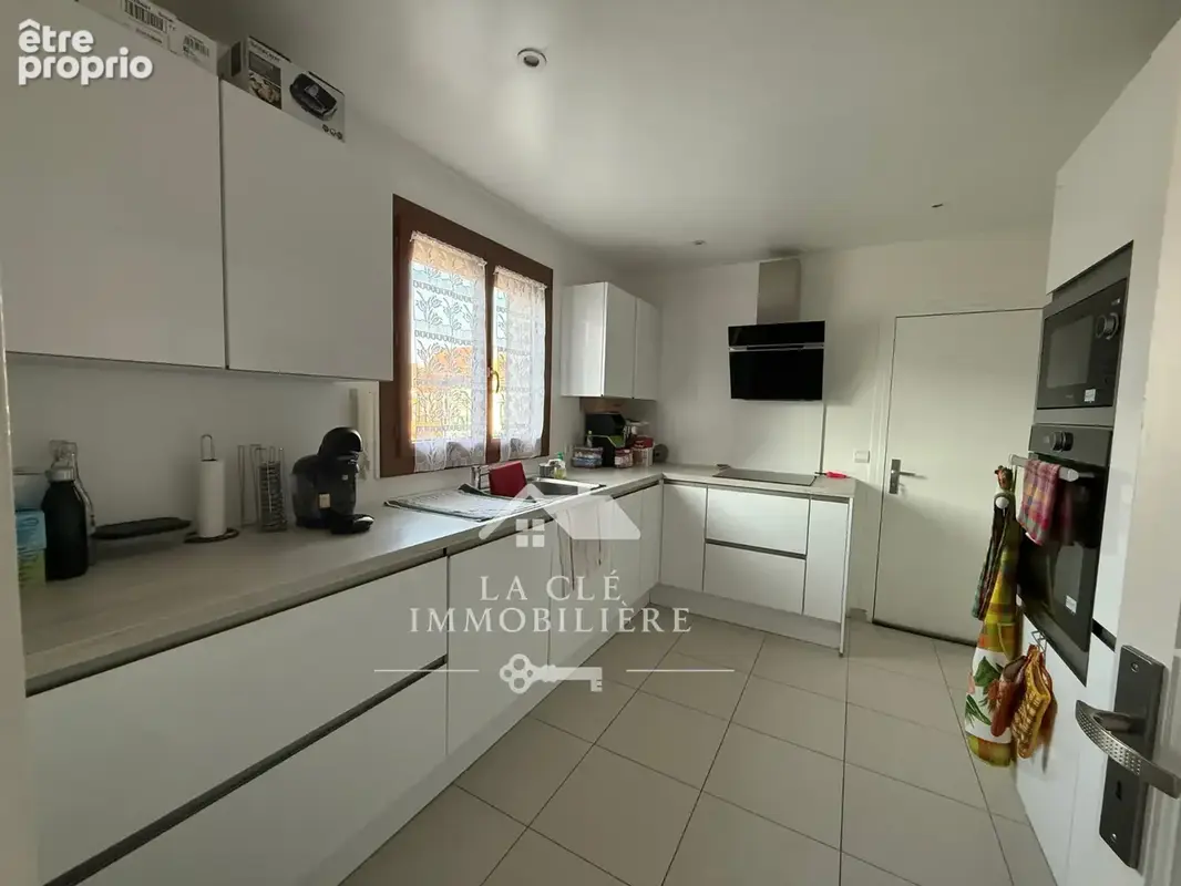 Maison 5 Pièces- idéalement situé- A visiter rapidement ! - photo 2