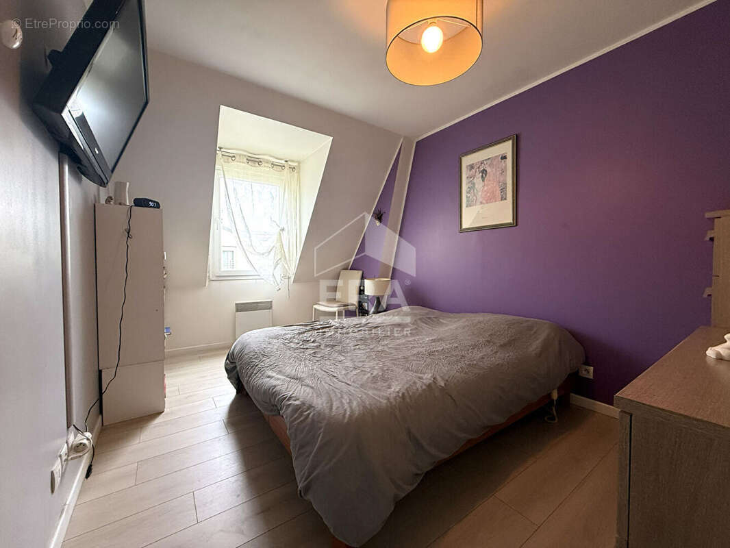 Appartement à BRIE-COMTE-ROBERT