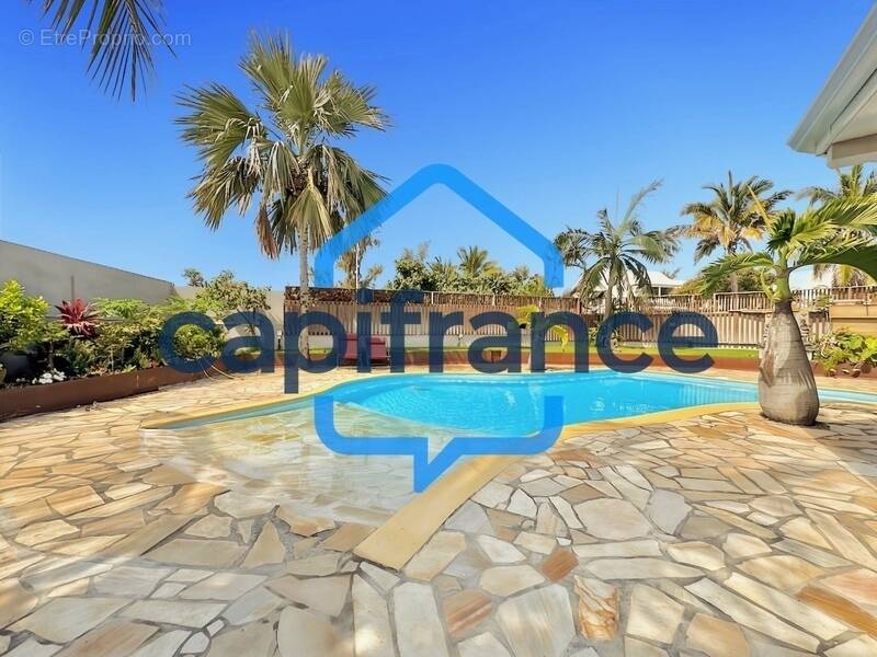 Maison à L&#039;ETANG-SALE