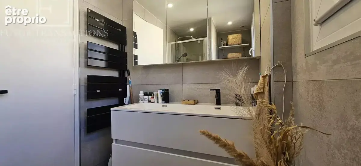 Colombes Centre-ville – appartement 5 pièces de 72 m² – double séjour – 3 chambres – cave. - photo 12