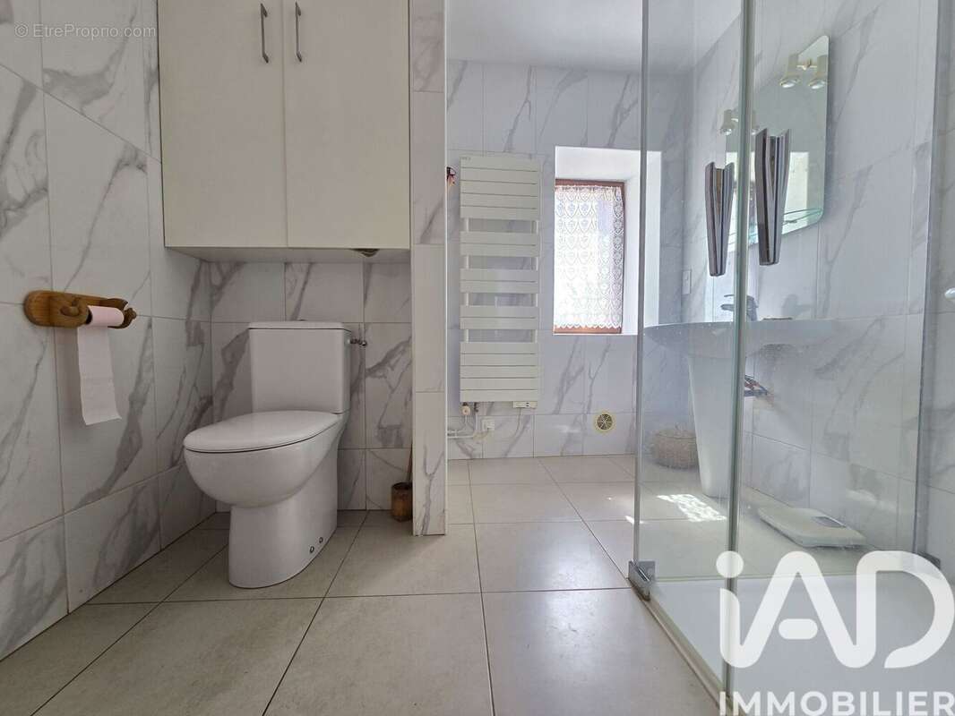 Maison 122 m² à Merobert  - photo 9