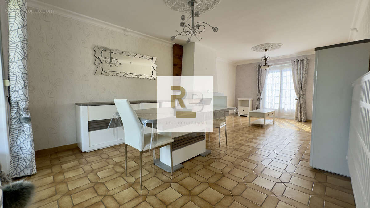 Maison semi-individuelle avec 3 chambres, jardin, cave complète et garage   Éleu-Dit-Leauwette - photo 4