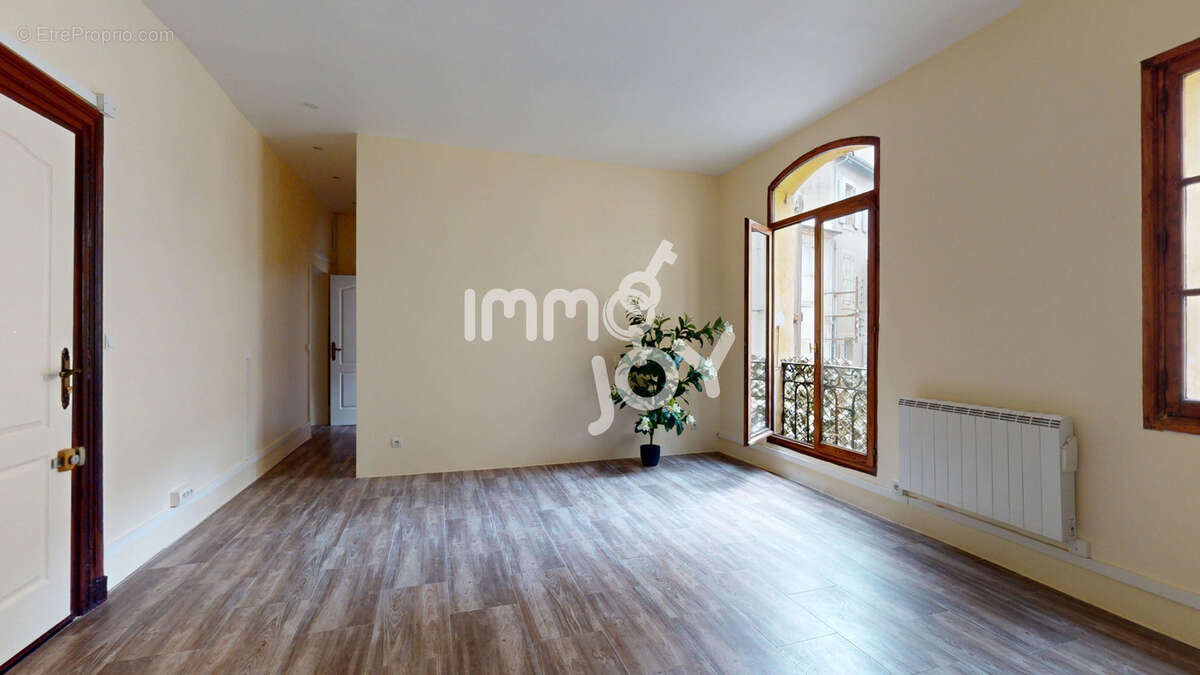 Appartement à BEZIERS