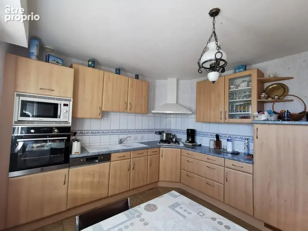 Maison 136 m² à La Roche-Derrien  - photo 3