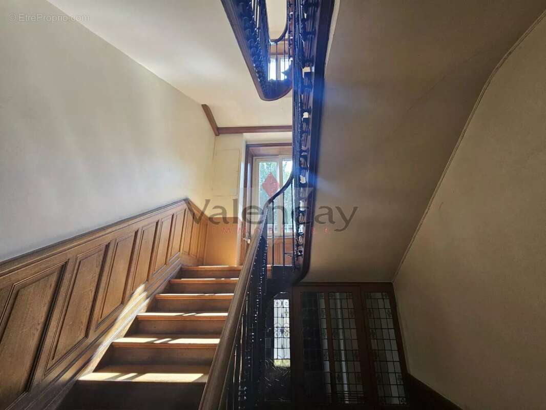 MULHOUSE Centre historique appartement 116 m² avec stationnements - photo 2