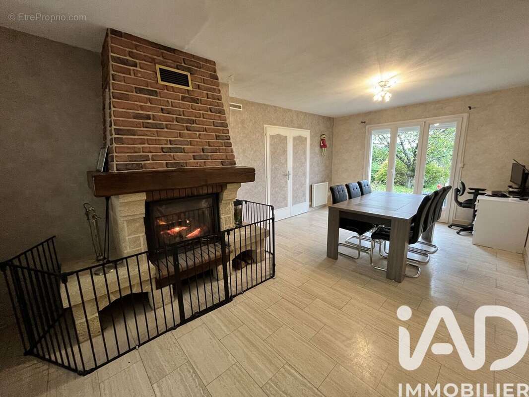 Photo 3 - Maison à LONGEVILLE-SUR-MOGNE