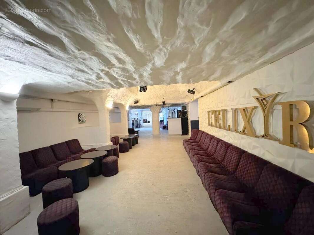 Commerce à SAINT-MANDRIER-SUR-MER