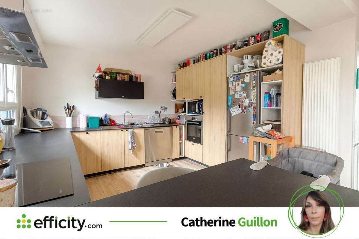 Maison à FONTAINE-LE-COMTE