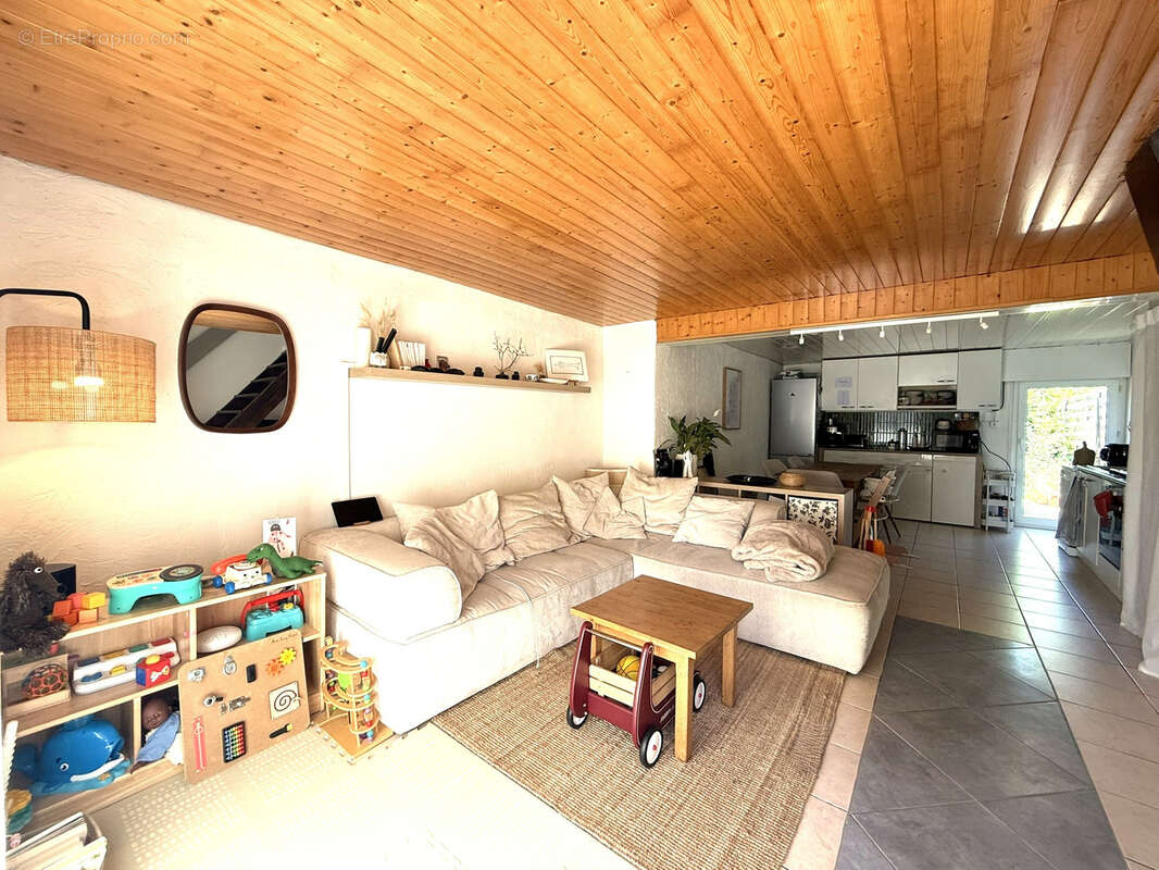 En exclusivité ! Ensemble immobilier avec fort potentiel à Deyme ! - photo 9