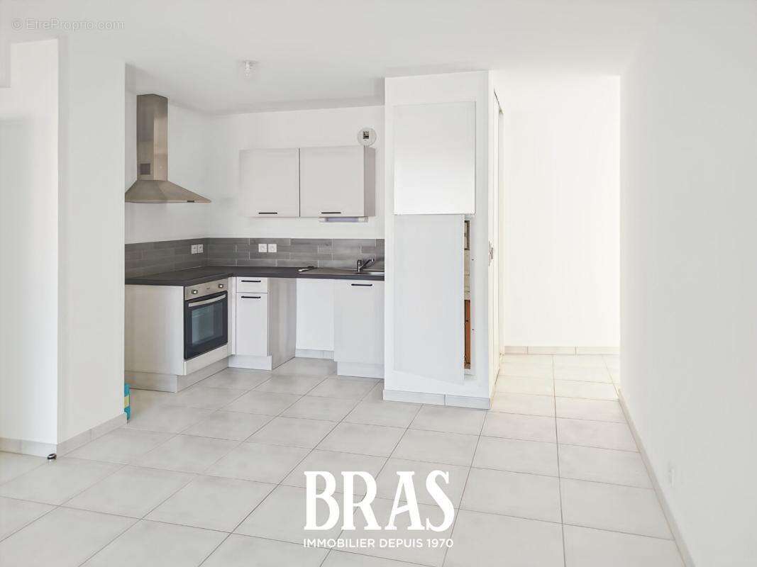 Appartement Les Sables D Olonne 3 pièce(s) 64 m2 - photo 2