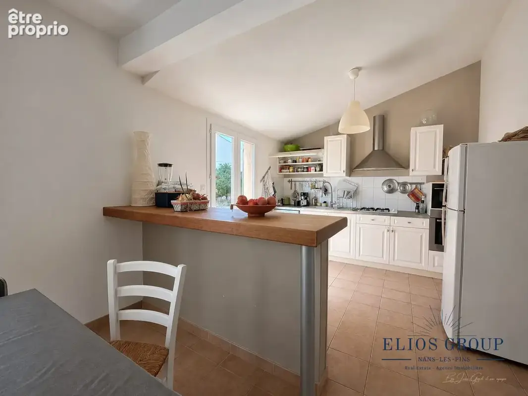 Maison 5 pièces 111 m² à vendre à Saint-Maximin-La-Sainte-Baume (83470) - photo 7