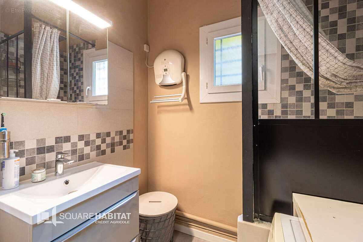 Appartement à MARSEILLE-9E